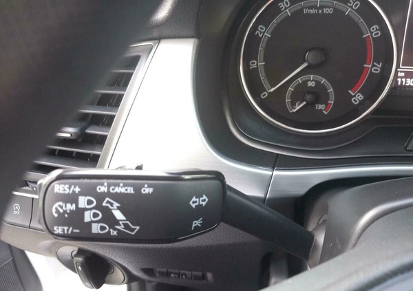 Skoda Fabia cena 49900 przebieg: 112941, rok produkcji 2021 z Bydgoszcz małe 172